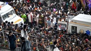 Stampede at Joseph Vijay’s TVK Rally